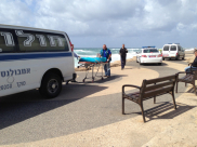  يافا: أمواج البحر تقذف بجثة سيدة على الشاطئ بالقرب من مسجد حسن بك 